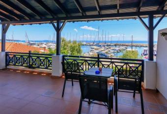 Nikiti Seafront Blue has Balcony rooms