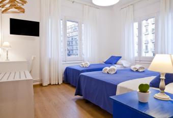 Blue Barcelona allows 18 year olds to book a room