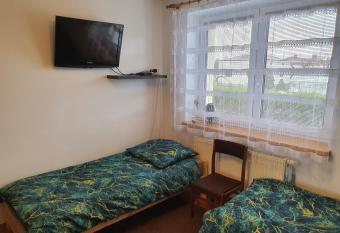 Pokoje Krosno allows 18 year olds to book a room