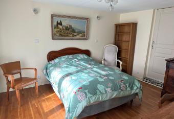 Appartement dans r  sidence calme dans les Monts du Lyonnais has Balcony rooms