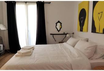 Subtractive Apartment has Balcony rooms