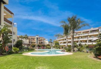 Miraflores, La Cala de Mijas has Balcony rooms