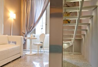 Palazzo Arco Cadura & Spa allows 18 year olds to book a room