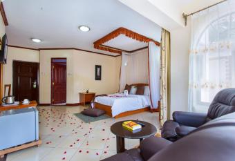 Convent International Hotel- Nairobi allows 18 year olds to book a room