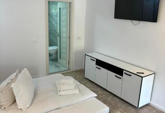 CHEILE BR  I  EI has Balcony rooms