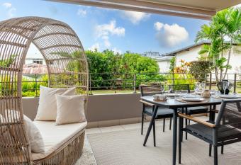 Vaitiare Modern Apartment 2BR in Papeete has Balcony rooms