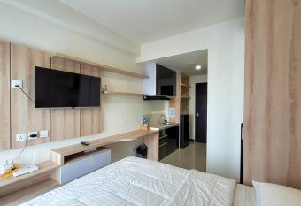 Palam Mansion at Citra Plaza Nagoya allows 18 year olds to book a room