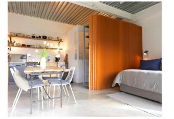 Studio Branch   Industriel avec Terrasse et Jardin has Balcony rooms