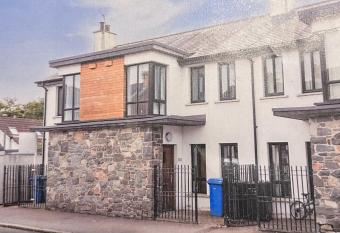 Greystone holiday lets has Balcony rooms