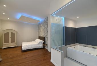 Slopes Suites and SPA has Balcony rooms