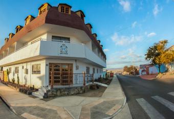 HOTEL QUINTA ESTACI  N has Balcony rooms