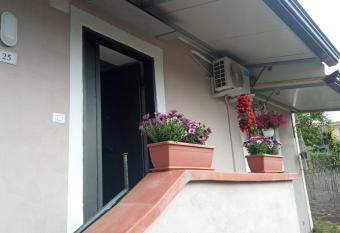 A Casa di Nonna Anna has Balcony rooms