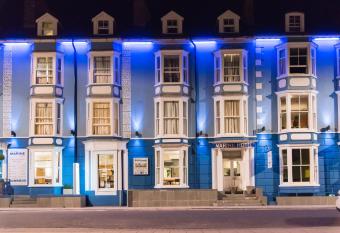 Marine Apartment has Balcony rooms