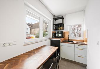 Business Apartments Talheim has Balcony rooms