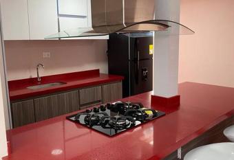 La vida es bella! apartamento central en pereira allows 18 year olds to book a room