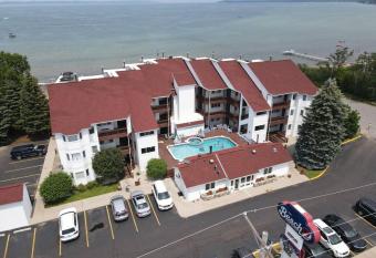 Million Dollar View AC Beach Pool Hot Tub Condo has Balcony rooms