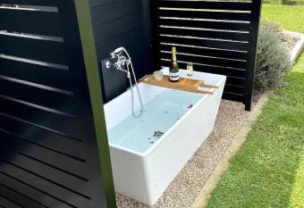 Soul Sanctuary, with outdoor bath allows 18 year olds to book a room