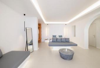 Zannos Luxury Suites By Zannos Collection allows 18 year olds to book a room