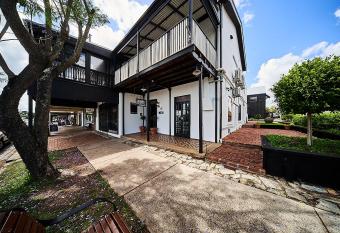 The Bronte Boutique Hotel has Balcony rooms