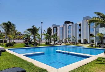 Departamento en Punta Diamante Acapulco has Balcony rooms