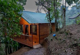 Caba  as Rabbit Hole has Balcony rooms