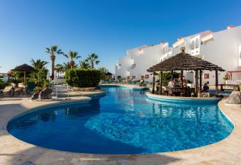 Regency Torviscas Apartments and Suites allows 18 year olds to book a room