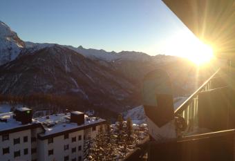 Nevesestriere has Balcony rooms