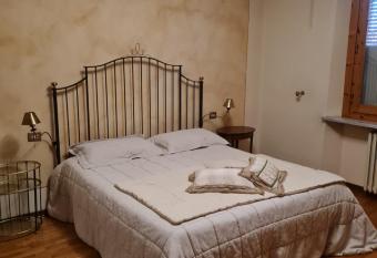 Locanda di Sandro has Balcony rooms