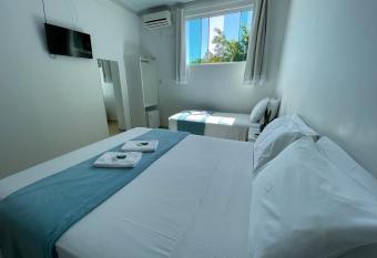 Conchas Comfort Hotel allows 18 year olds to book a room