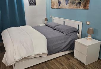 ROOM & ROOF HOME has Balcony rooms