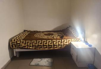 Studio in het hartje van Geel has Balcony rooms