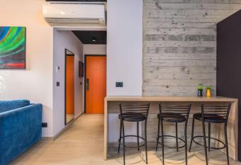 Al Amine - 704, 2-BR in Mar Mikhael allows 18 year olds to book a room