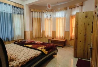 NMF - New Mountain Face Kasol has Balcony rooms