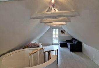 Marku House has Balcony rooms