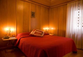 Casa Viola has Balcony rooms