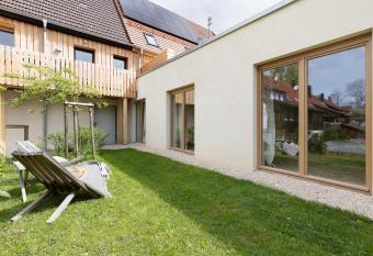 Im Gr  bele has Balcony rooms