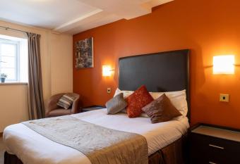 The Warehouse allows 18 year olds to book a room