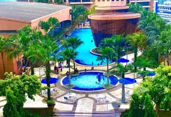 Eastern Suites @ Times Square KL allows 18 year olds to book a room