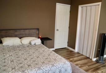 AZGuestHouse at Meadow Vast Queen-bedroom-SharedBath has Balcony rooms