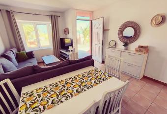 Casa Noble - WiFi - UK tv - Swimming pool has Balcony rooms