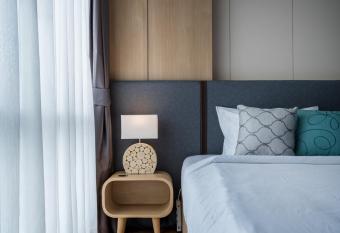 WEG NaiThon Beach has Balcony rooms