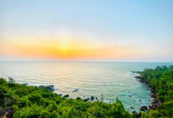 Explore the sea life has Balcony rooms