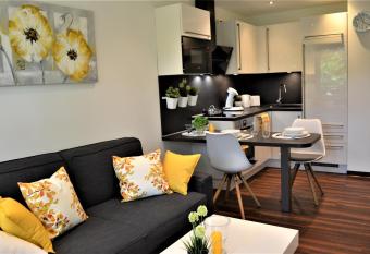 Charmante Zimmer Wohnung Stilvoll has Balcony rooms