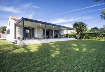 Villa Malost has Smoking/Balcony rooms