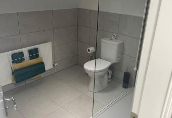 KKB accomodation allows 18 year olds to book a room