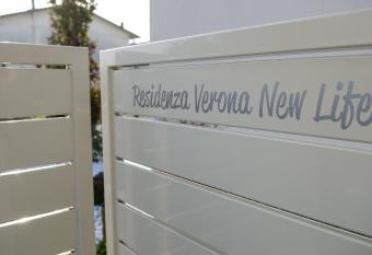 Residenza Verona New Life has Balcony rooms