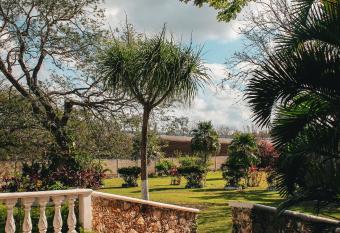 Quinta Palma Real has rooms with a private hot tub