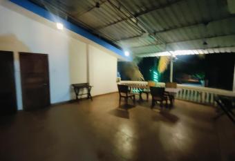 Rhythm & Blues Villa has Balcony rooms