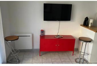 Le Bienvenue has Balcony rooms