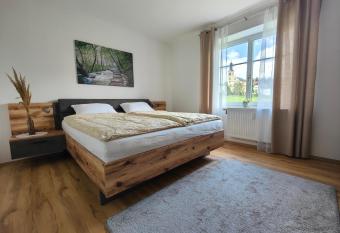 Ferienwohnung am Freibad has Balcony rooms